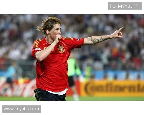 美国队与西班牙精彩对决集锦回顾，重温激烈瞬间与精彩进球时刻